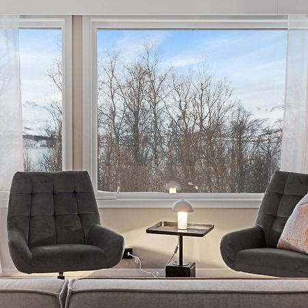 Enter Tromso - The Mountain View Apartment Ngoại thất bức ảnh